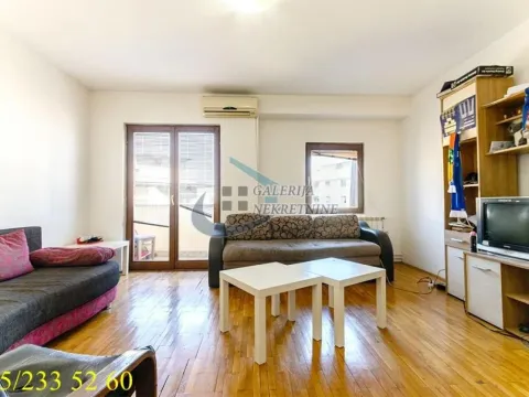 Sale, three bedroom apartment, 86m², Vukov Spomenik, Zvezdara Sve Podlokacije