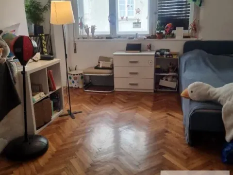 Sale, three bedroom apartment, 66m², Obilićev Venac, Beograd - image 7