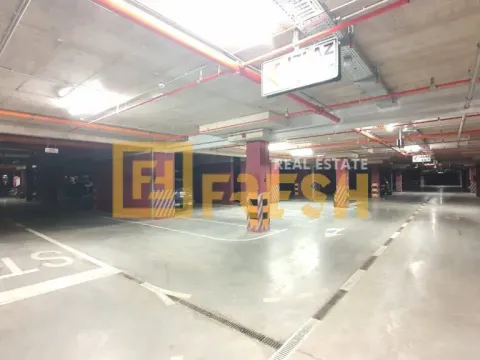 Prodaja, trosoban stan, 105m², Stari Aerodrom, Podgorica - image 16