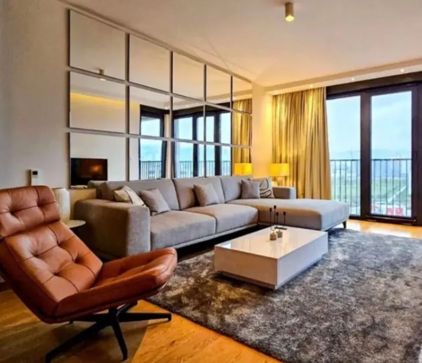 Izdavanje, jednosoban stan, 56m², Kod Capital Plaze, Podgorica