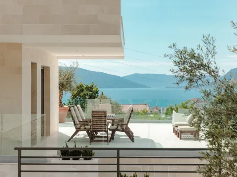 Izdavanje, četvorosoban stan, 273m², Marići, Tivat - image 5