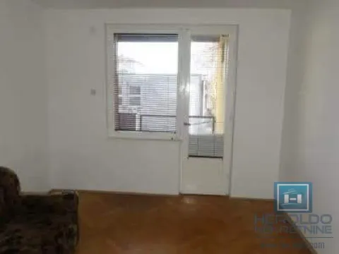 Prodaja, dvosoban stan, 50m², Centar, Jagodina - image 2