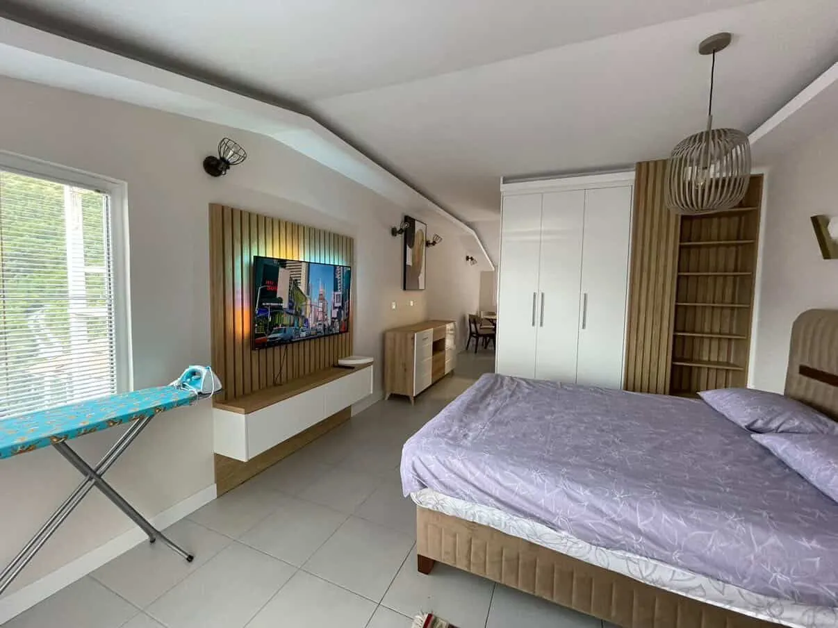 Rent, one bedroom apartment, 45m², Sveti Stefan, Budva