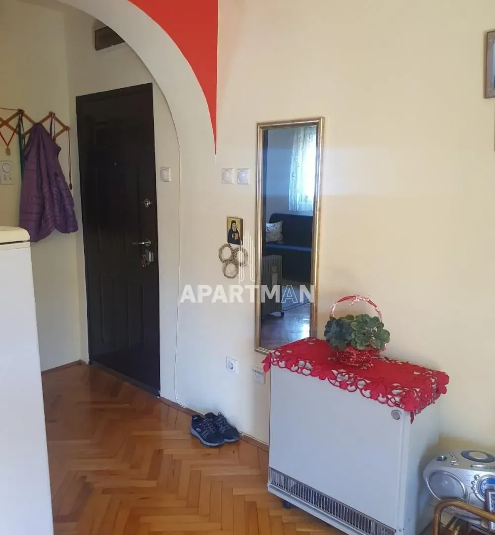 Prodaja, dvosoban stan, 43m², Vidikovački venac, Rakovica