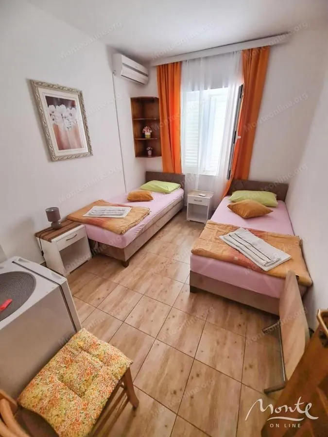 Sale, house, 220m², Budva, Crna Gora