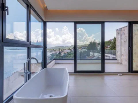 Sale, house, 200m², Krašići, Tivat - image 6