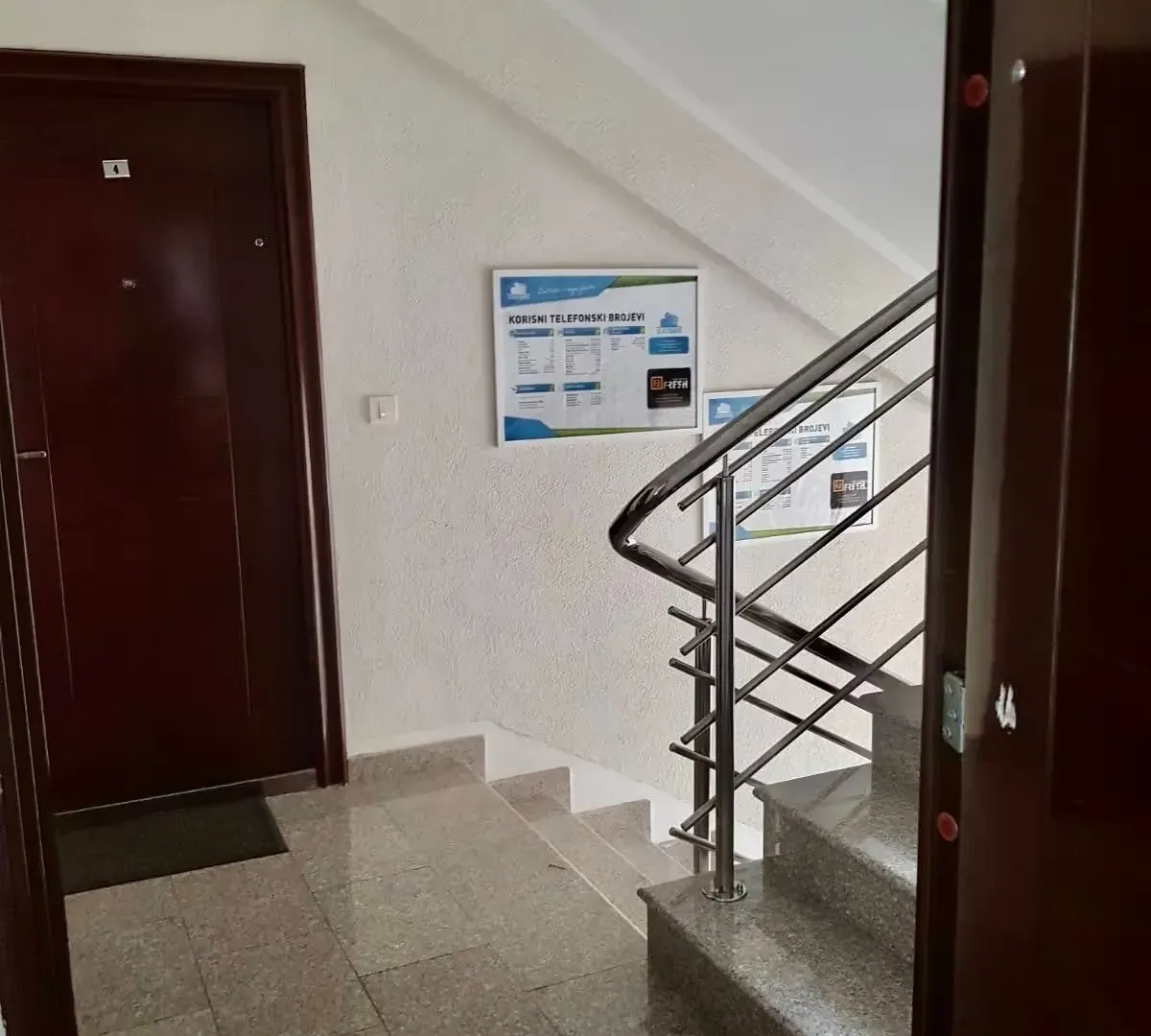 Izdavanje, dvosoban stan, 70m², Lazi, Budva