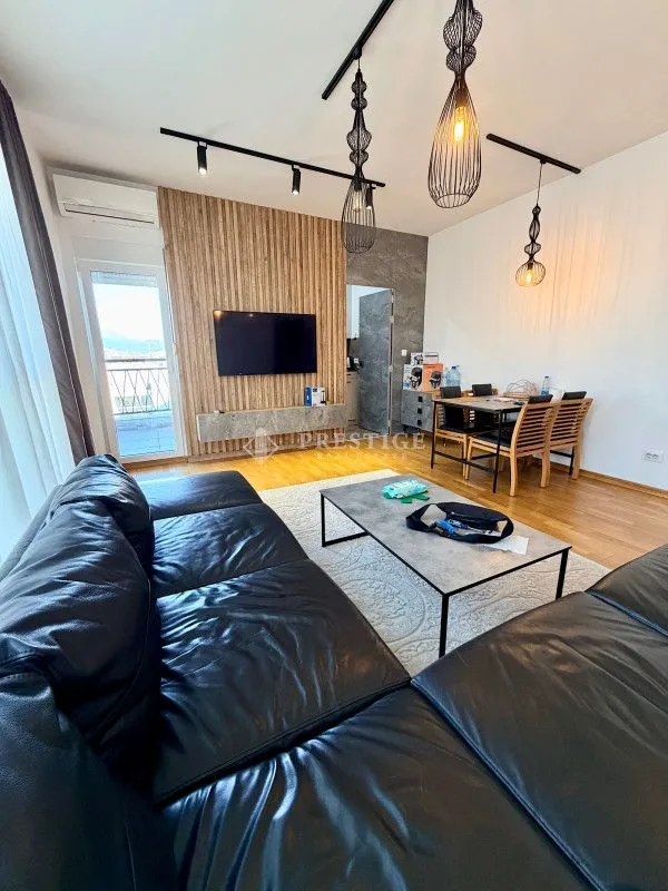 Rent, one bedroom apartment, 51m², Stari Aerodrom, Podgorica