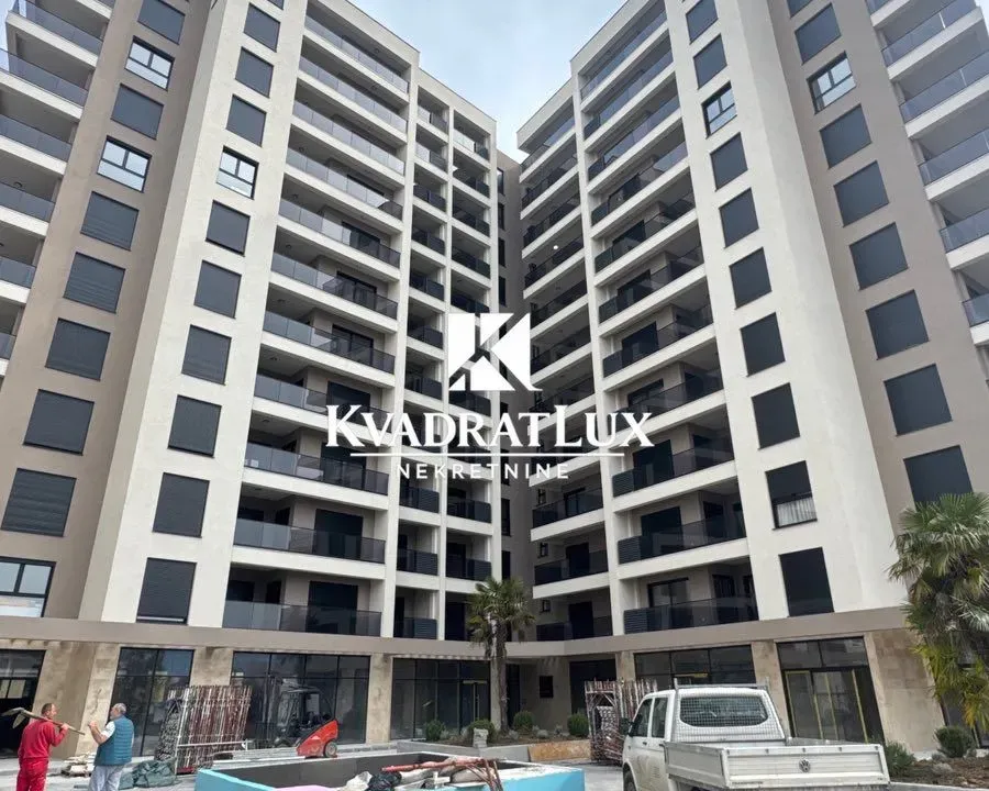 Sale, one bedroom apartment, 53m², Centar, Bar