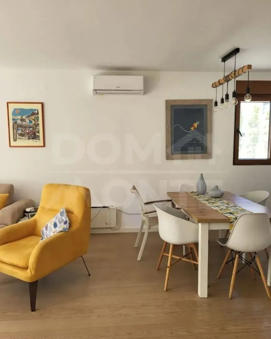 Rent, two bedroom apartment, 70m², Tivat, Crna Gora