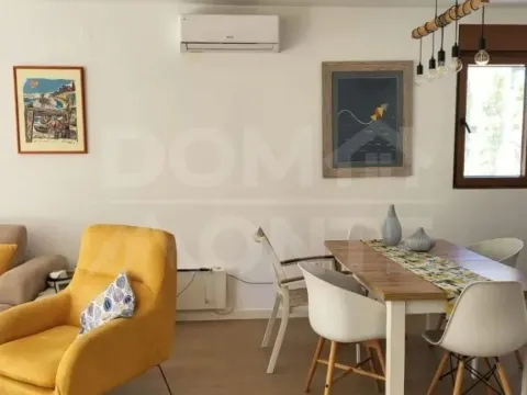 Rent, two bedroom apartment, 70m², Tivat, Crna Gora - image 5