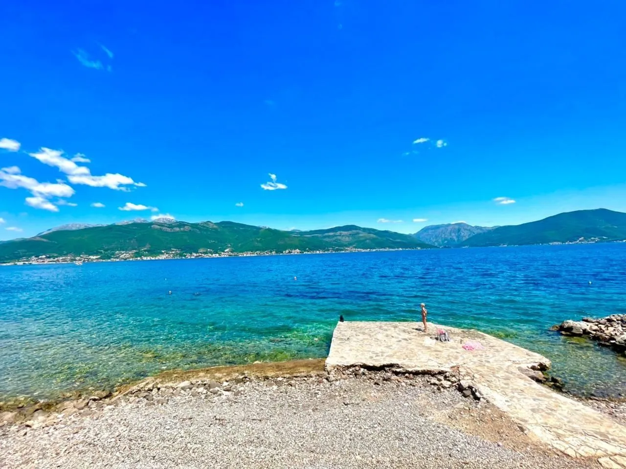 Prodaja, kuća, 420m², Krašići, Tivat