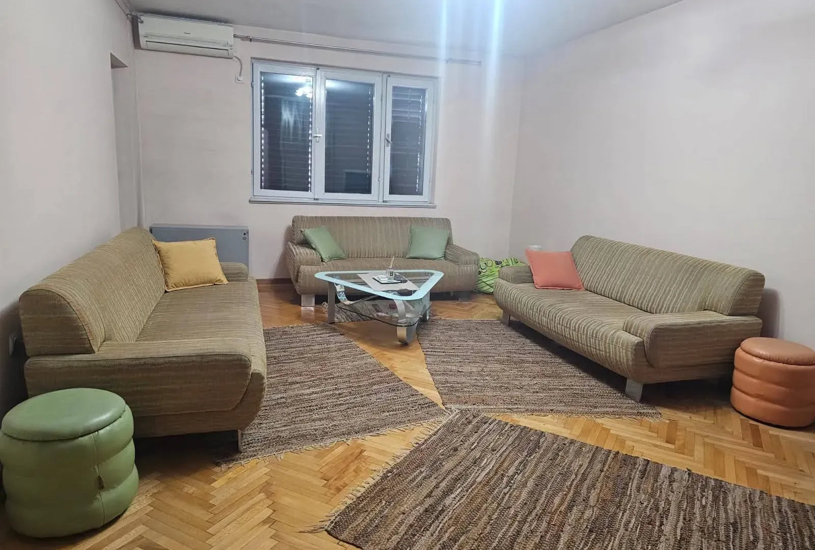 Prodaja, četvorosoban stan, 92m², Lepa Kata, Podgorica