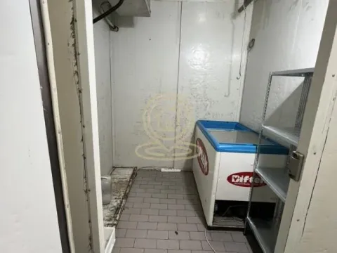 Izdavanje, poslovni prostor, 53m², Novo Selo, Niš - image 8