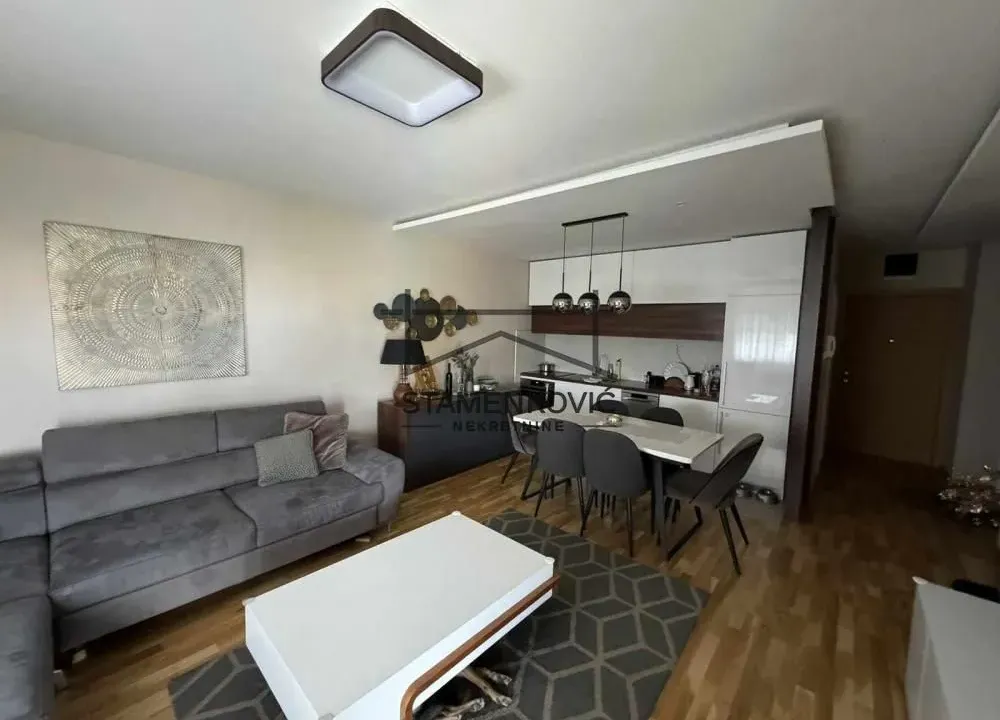 Prodaja, jednosoban stan, 67m², Veternik, Novi Sad Sve Podlokacije