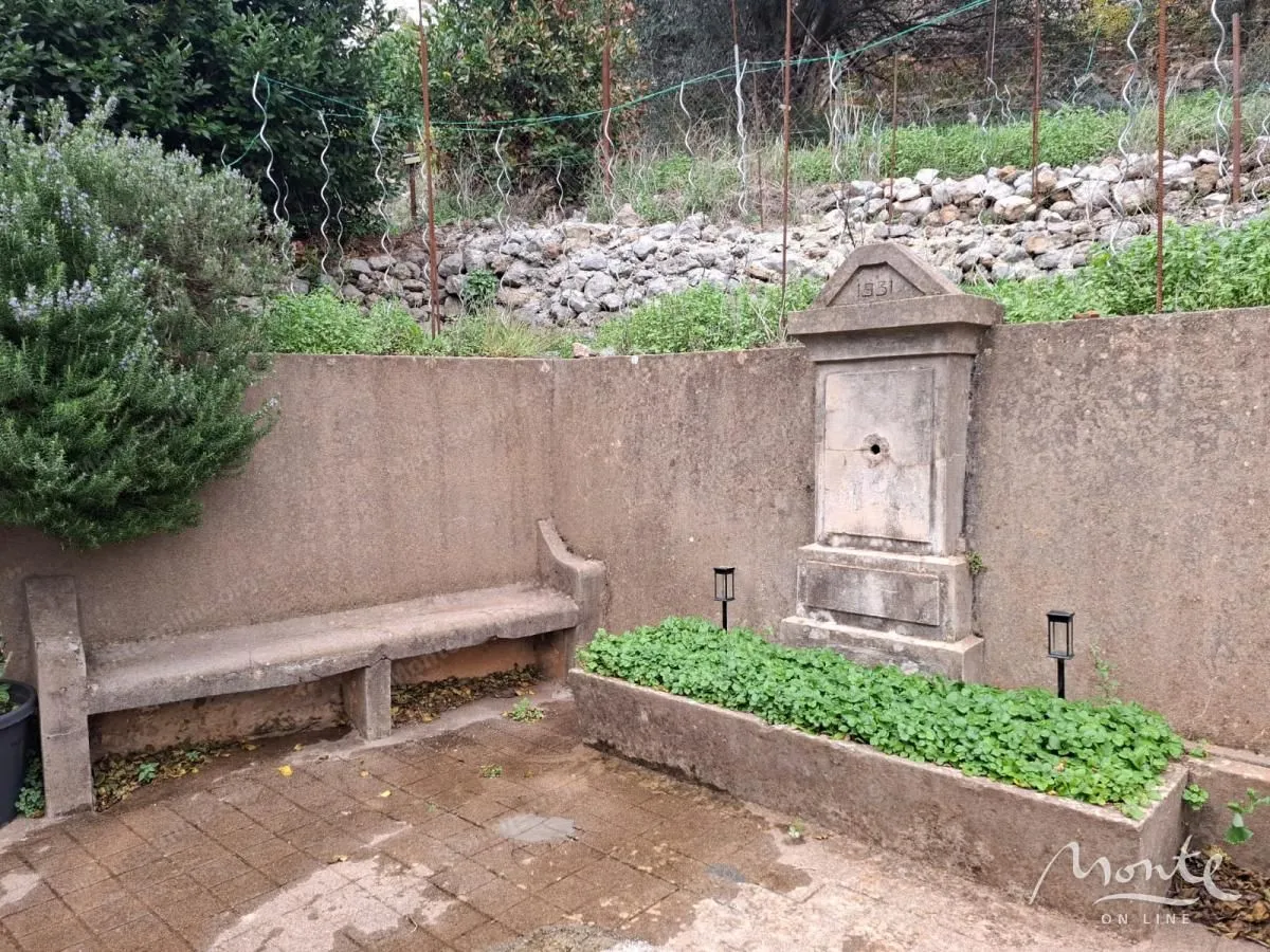 Prodaja, kuća, 116m², Reževići, Budva