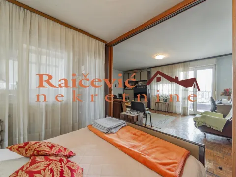 Sale, four bedroom apartment, 97m², Stari Grad, Beograd - image 4