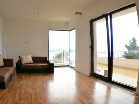 Sale, house, 218m², Šušanj, Bar - image 3