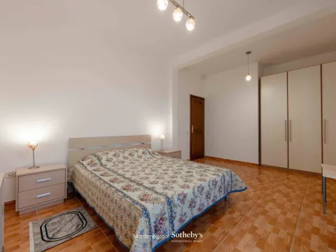 Sale, house, 416m², Utjeha, Bar - image 32