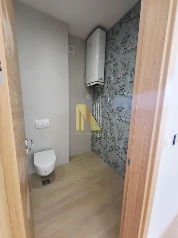 Prodaja, četvorosoban stan, 121m², Podbara, Novi Sad Sve Podlokacije
