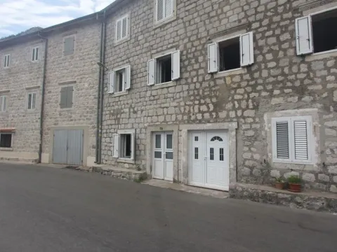 Sale, house, 250m², Muo, Kotor - image 3