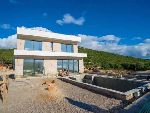 Prodaja,  kuća, 250m2, Krimovica, Kotor