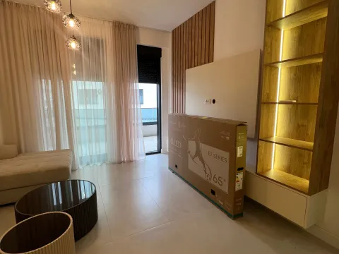 Izdavanje, jednosoban stan, 55m², Čeluga, Bar - image 4