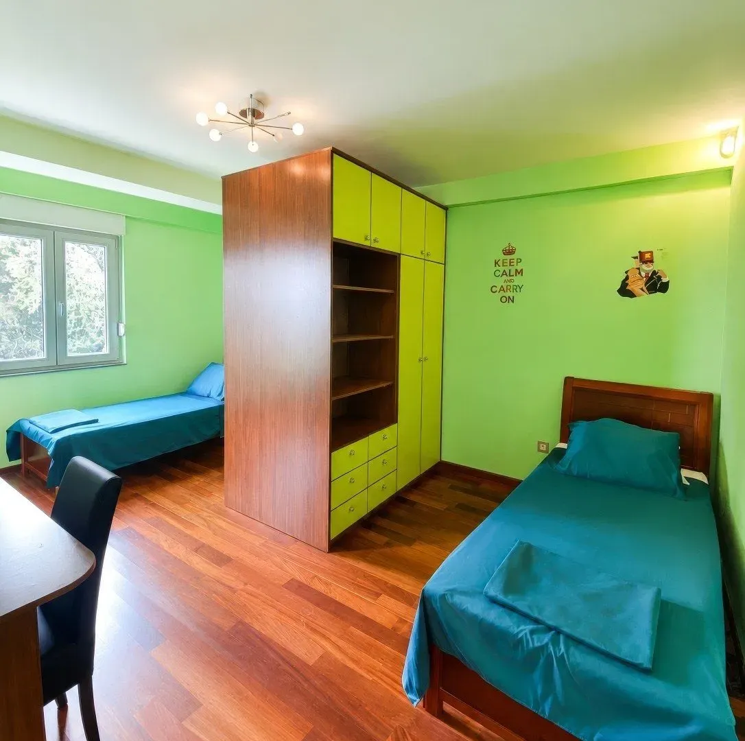 Rent, apartment, 142m², Petrovac, Budva
