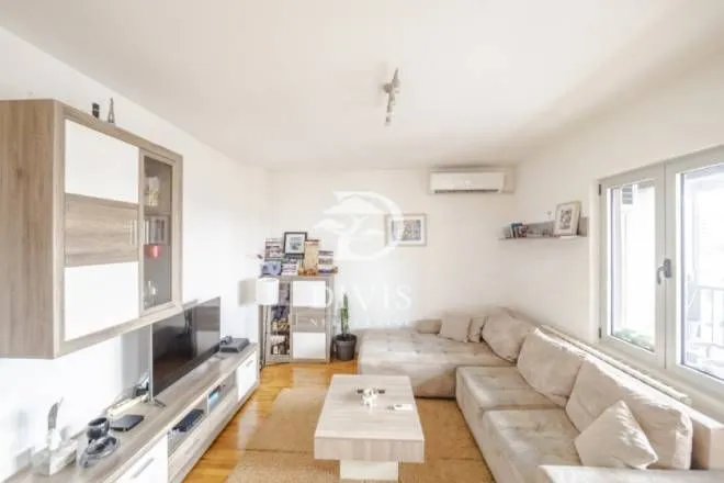 Sale, three bedroom apartment, 89m², Trošarina, Voždovac Sve Podlokacije
