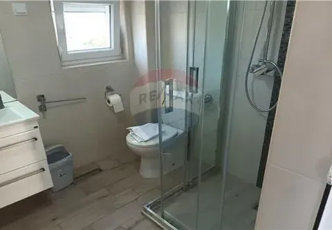 Rent, studio apartment, 75m², Obala Đuraševića, Tivat - image 2