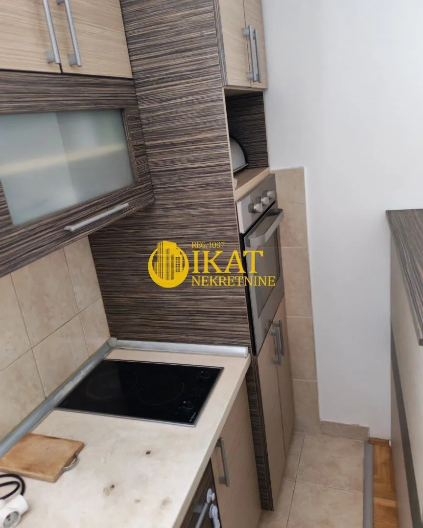 Prodaja, jednosoban stan, 27m², Cvetkova Pijaca, Zvezdara Sve Podlokacije