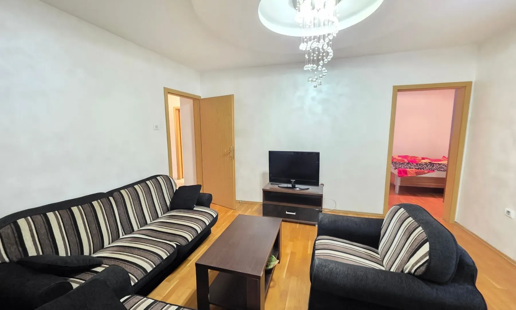 Prodaja, trosoban stan, 100m², Petrovac, Budva