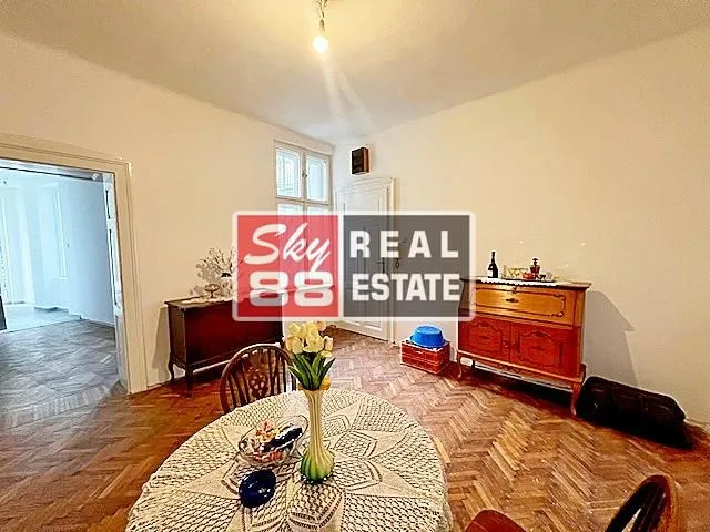Sale, two bedroom apartment, 87m², Stari Grad, Beograd