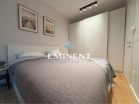 Rent, two bedroom apartment, 38m², Stari Grad, Beograd - image 6