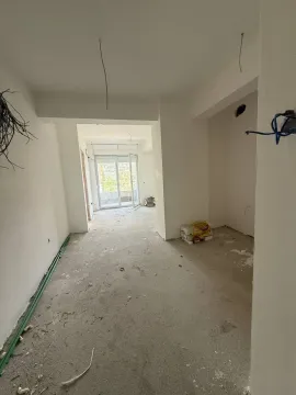 Sale, two bedroom apartment, 60m², Centar, Bar - image 8