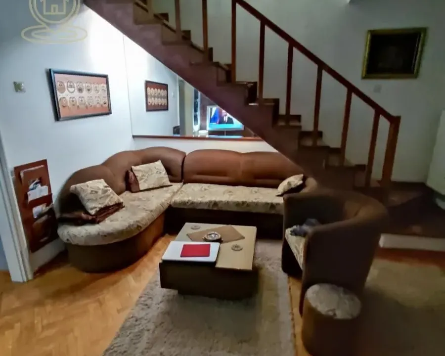 Sale, four bedroom apartment, 71m², Medijana, Niš