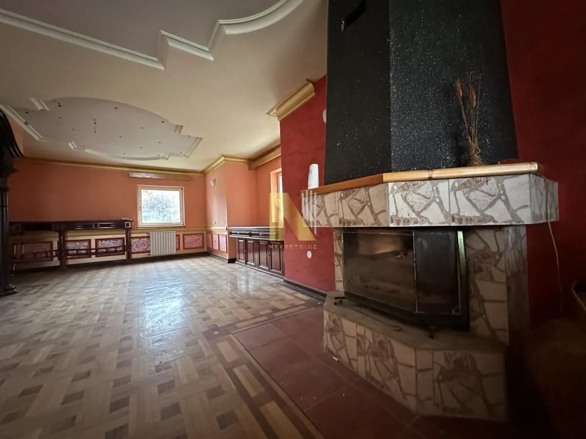 Prodaja, kuća, 809m², Sombor, Srbija