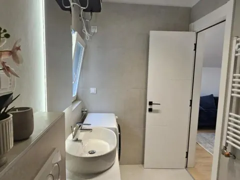 Izdavanje, stan, 36m², Centar, Novi Sad - image 16