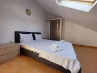 Rent, two bedroom apartment, 80m², Kumbor, Herceg Novi - image 4