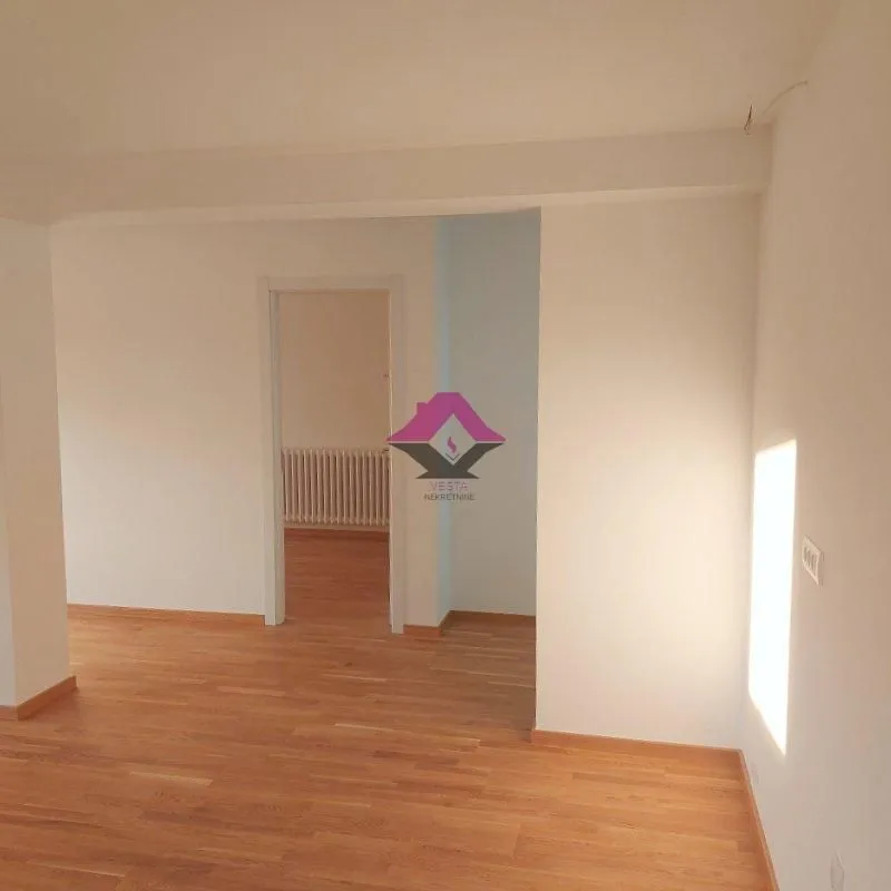 Prodaja, trosoban stan, 89m², Sremska Kamenica, Petrovaradin