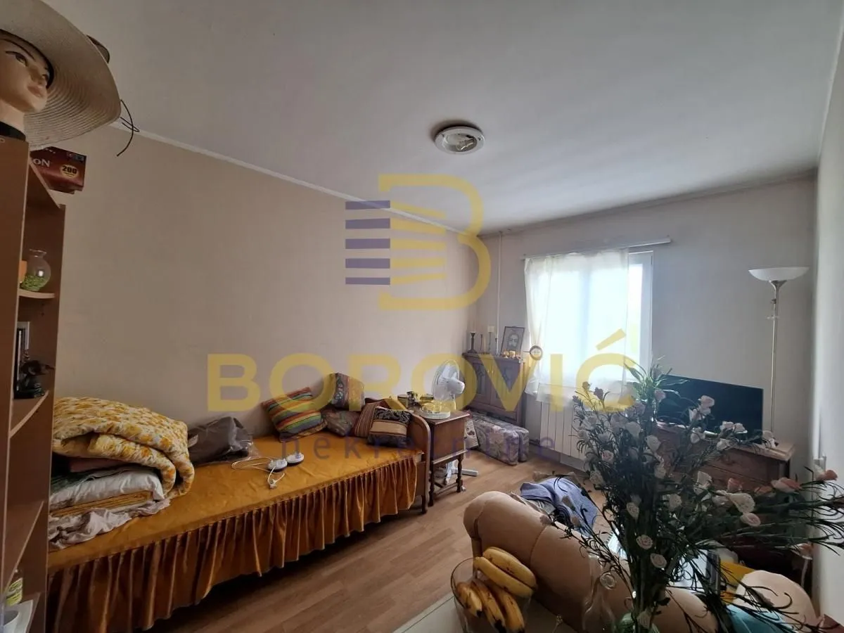 Sale, house, 259m², Voždovac Sve Podlokacije, Beograd