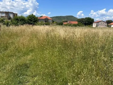 Prodaja, plac, 958m², Donja Gorica, Podgorica - image 1