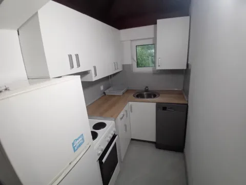 Rent, two bedroom apartment, 56m², Centar, Herceg Novi - image 9