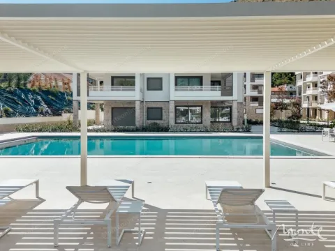 Prodaja, jednosoban stan, 65m², Herceg Novi, Crna Gora - image 5
