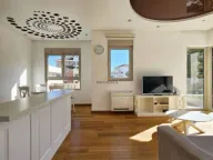 Izdavanje, jednosoban stan, 50m², Budva, Crna Gora - image 2