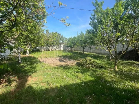Prodaja, kuća, 180m², Golubinci, Stara Pazova - image 6