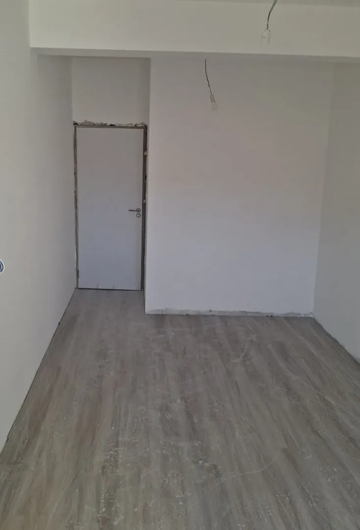 Prodaja, jednosoban stan, 56m², Lazi, Budva