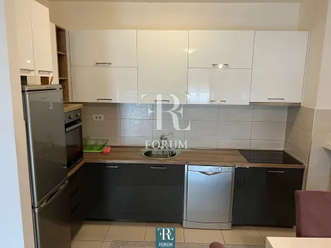 Sale, two bedroom apartment, 64m², City Kvart, Podgorica - image 5