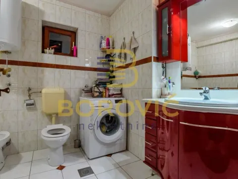 Sale, four bedroom apartment, 104m², Stari Grad, Beograd - image 15