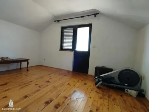 Prodaja, kuća, 204m², Boleč, Grocka - image 9